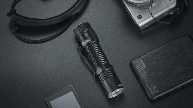 NITECORE EDC33 4000lm LED NiteLab UHi 20 MAX