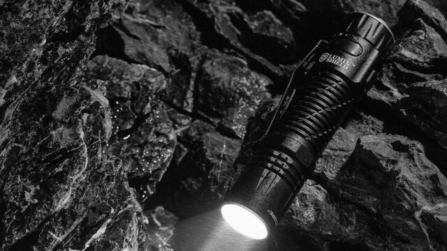 NITECORE EDC33 4000lm LED NiteLab UHi 20 MAX